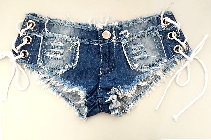 Women's denim shorts - obrazek 5